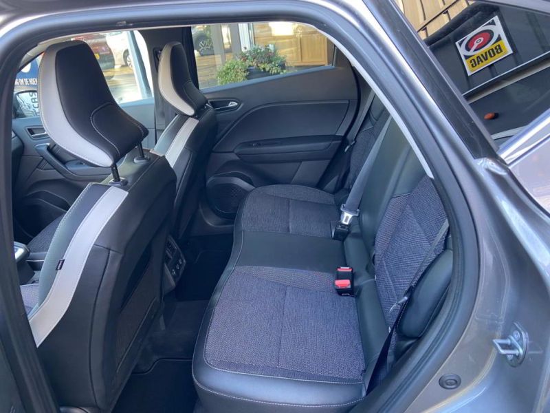 Renault Captur GSG 24 L 10