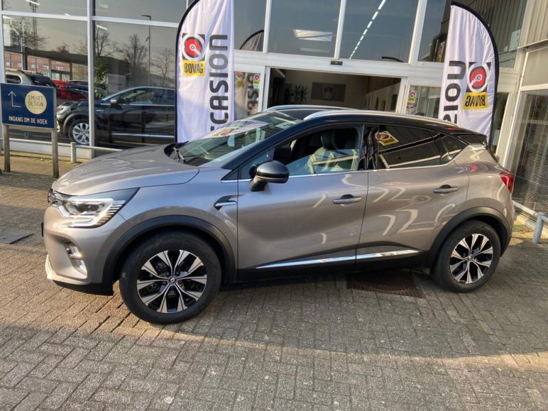Renault Captur JXR 90 S 02