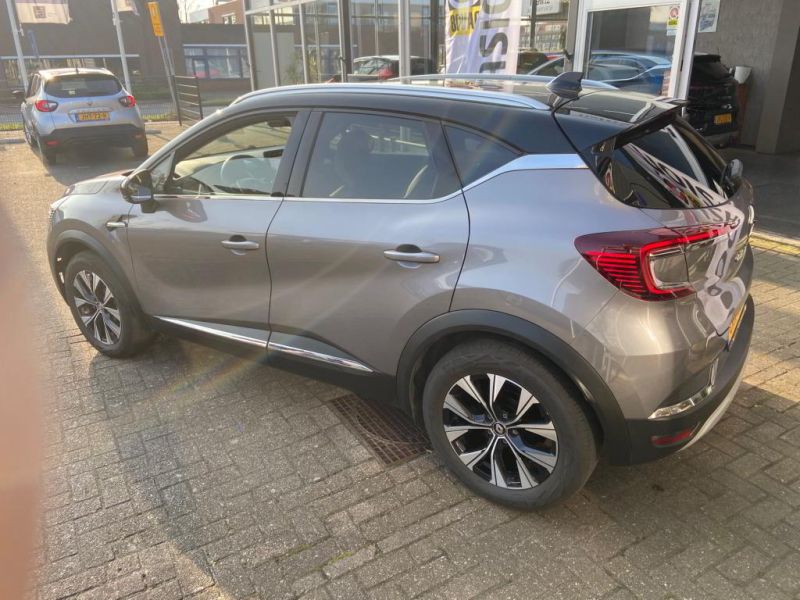 Renault Captur JXR 90 S 03