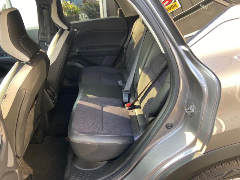 Renault Captur JXR 90 S 09