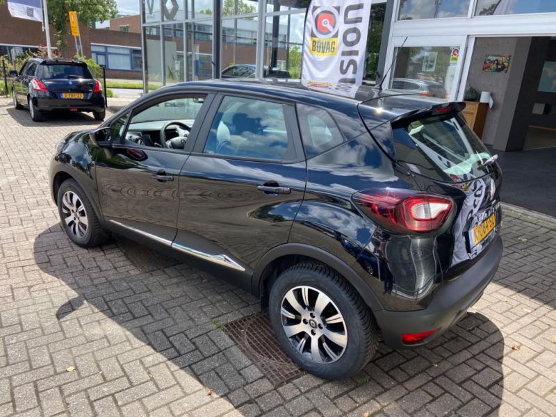 Renault Captur K 084 SL 03