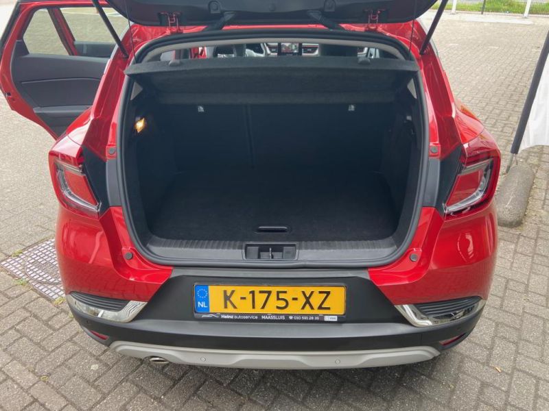 Renault Captur K 175 XZ 06
