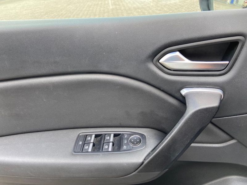 Renault Captur K 721 ZN 08