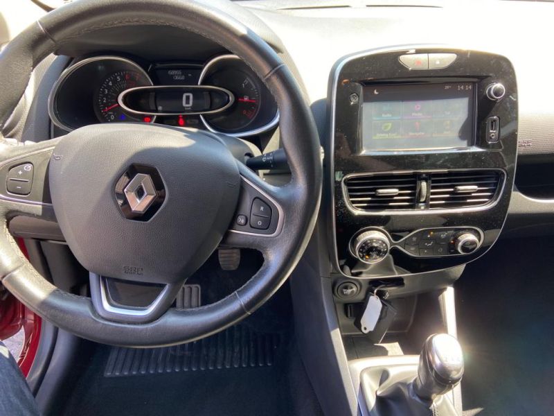 Renault Clio KR 095 K 08