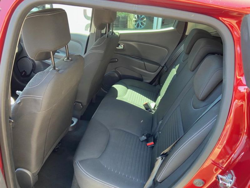Renault Clio KR 095 K 11