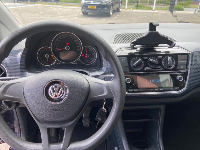 VW Up PV 447 F 06